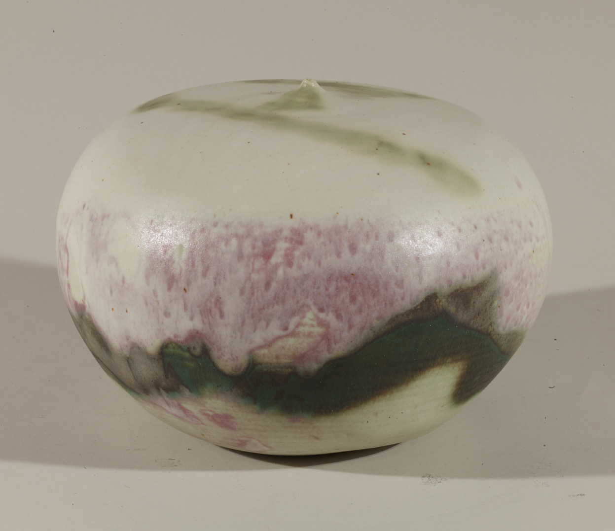 Intuition & Reflection: The Ceramics of Toshiko Takaezu Intuition & Reflection: The Ceramics of Toshiko Takaezu