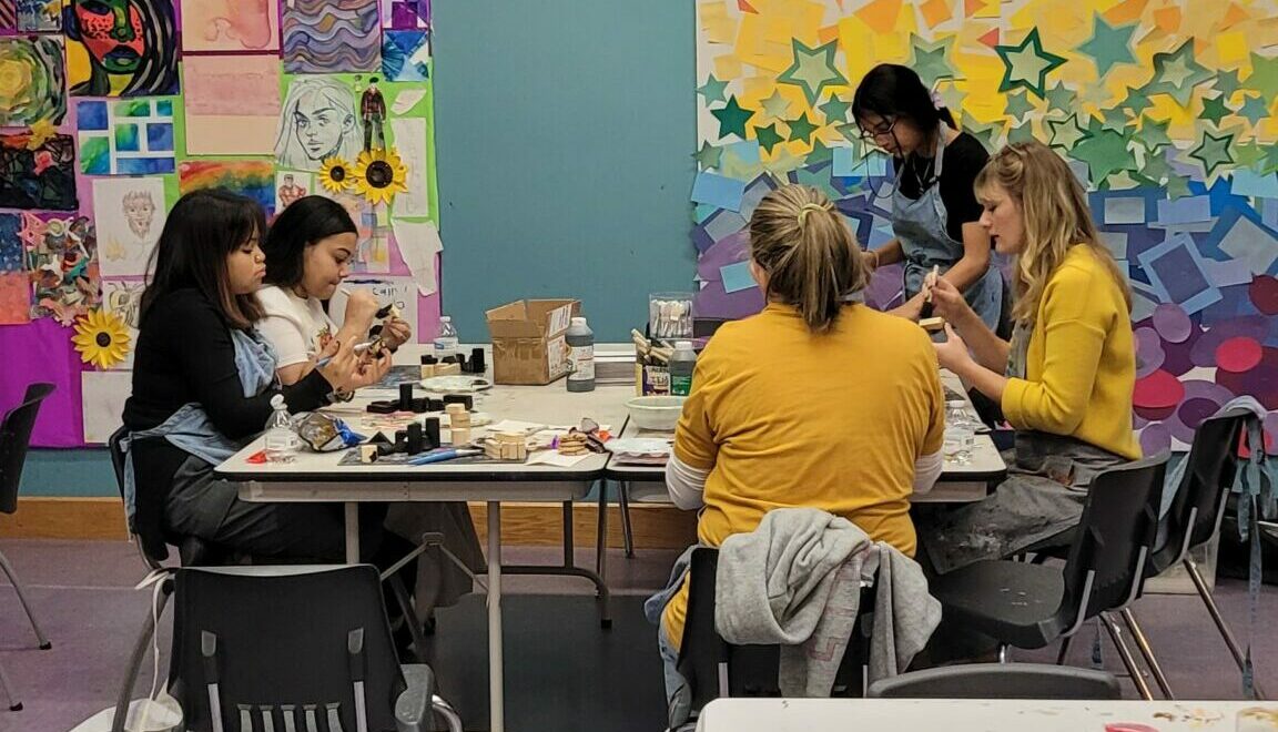 Roberto Clemente students in ArtWays
